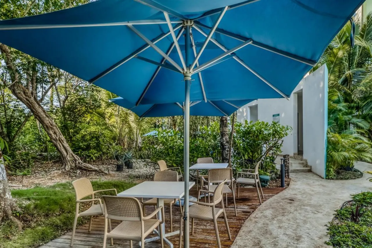 Anah Villa Tulum 0*,